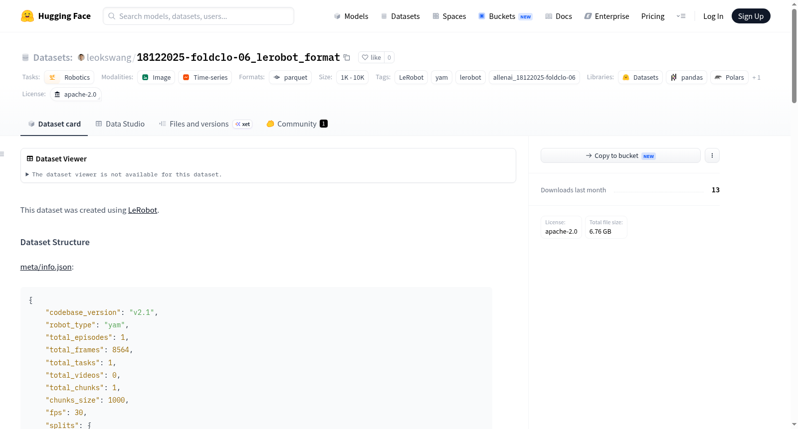 leokswang/18122025-foldclo-06_lerobot_format 数据集图片